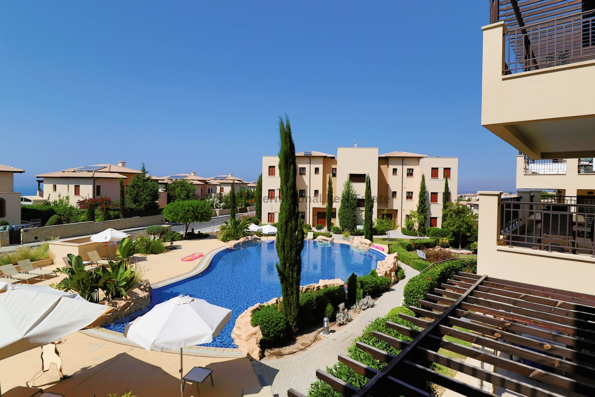 Apartment in Kouklia - view 1
