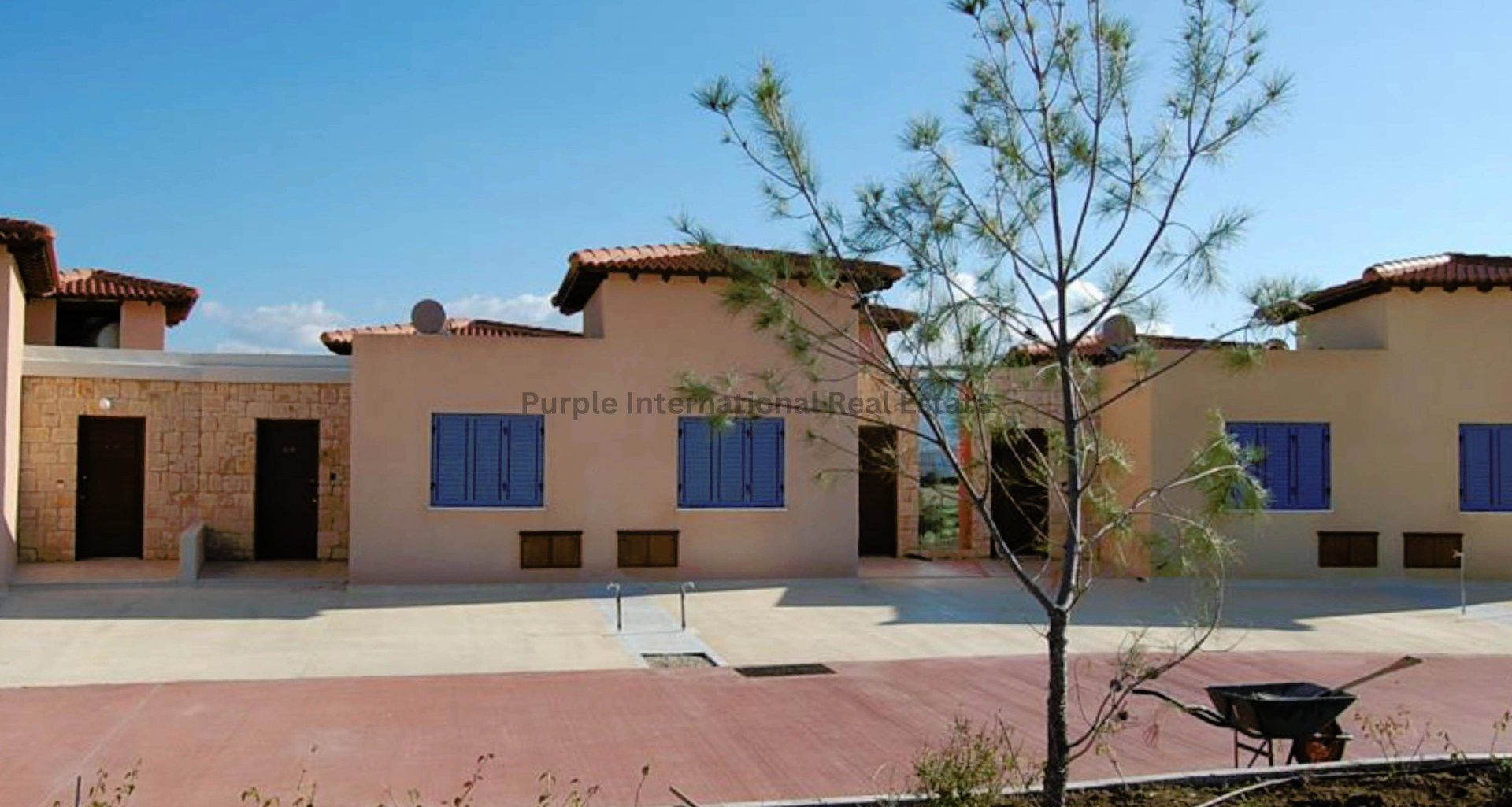 House in Prodromi - view 1