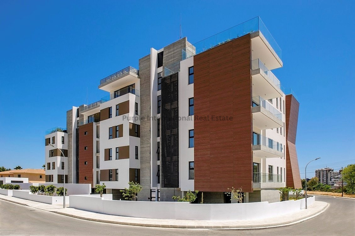 Apartment in Ayios Athanasios (quarter) - view 1