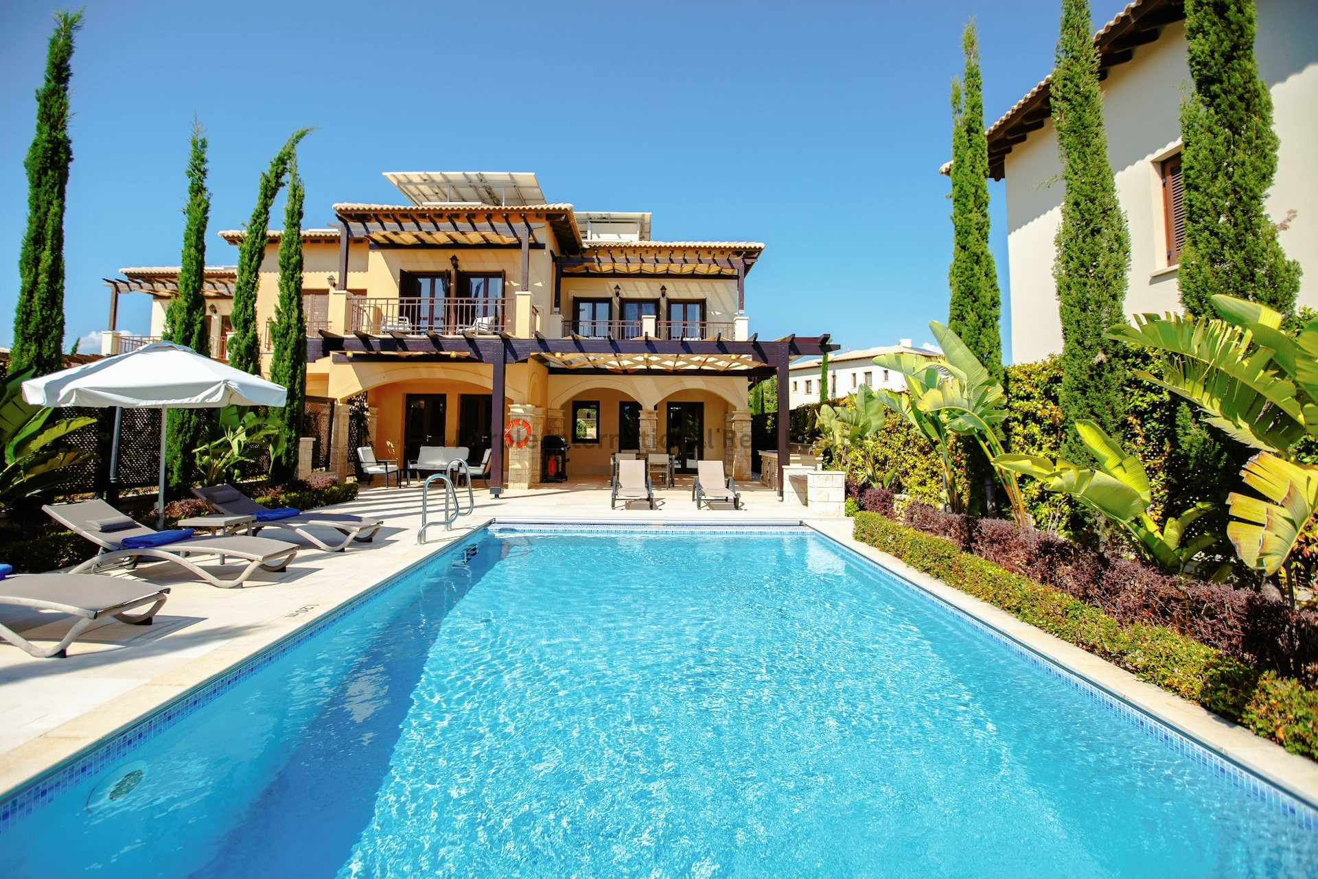 House in Kouklia - view 1