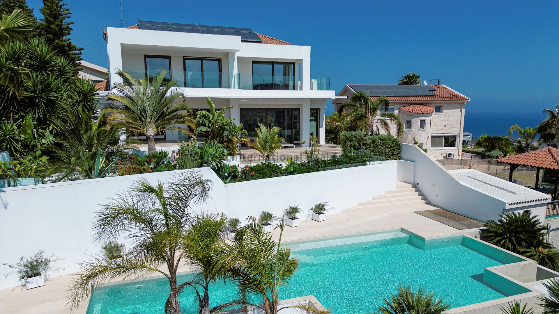 House in Agios Tychon - view 1