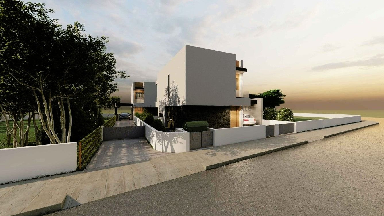 House in Emba - view 1
