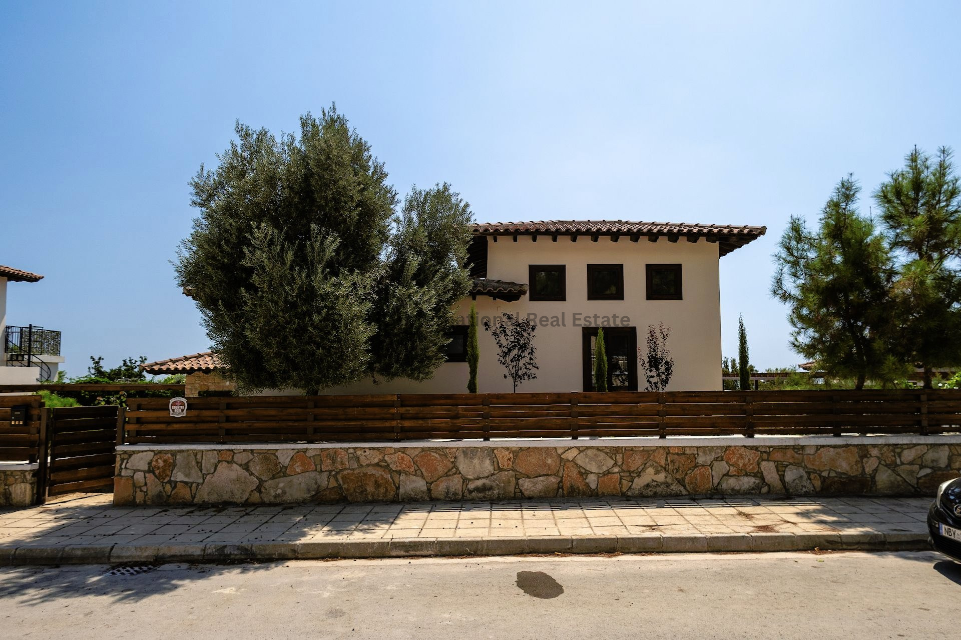 House in Souni-Zanakia - view 1