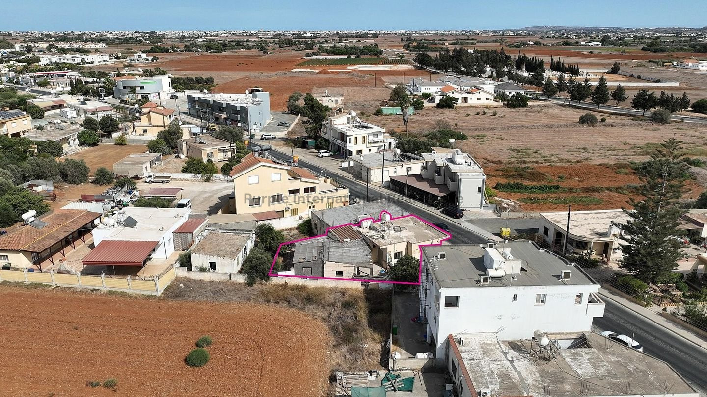 House in Frenaros - view 1