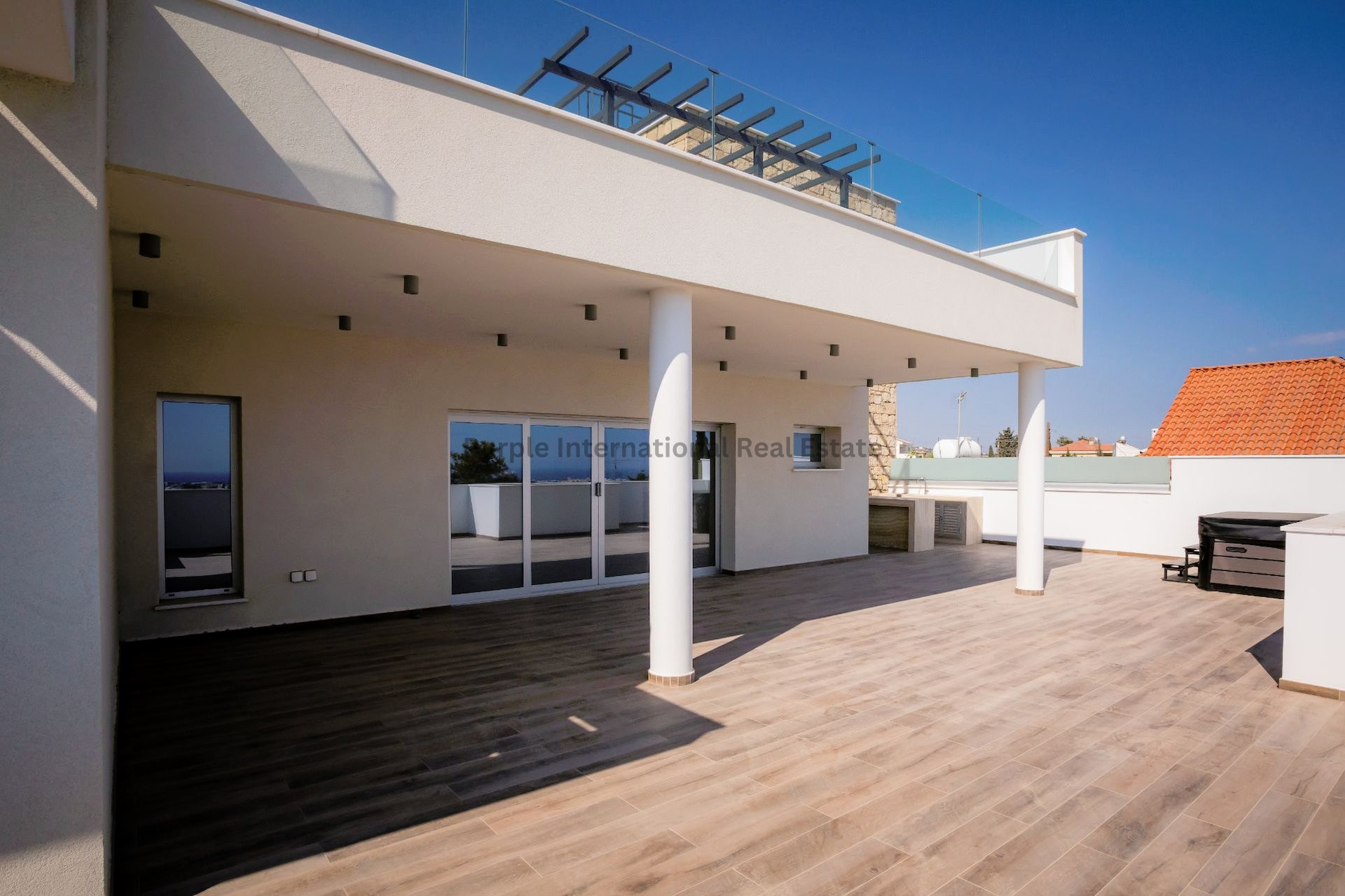 Apartment in Saint Paraskevi - view 1