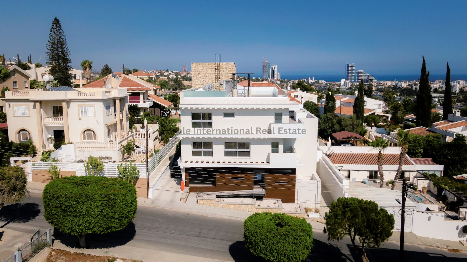 House in Saint Paraskevi - view 1