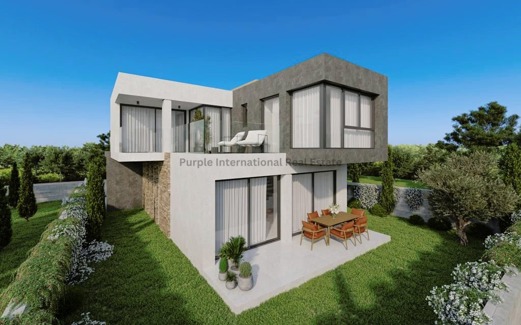House in Tala - view 1