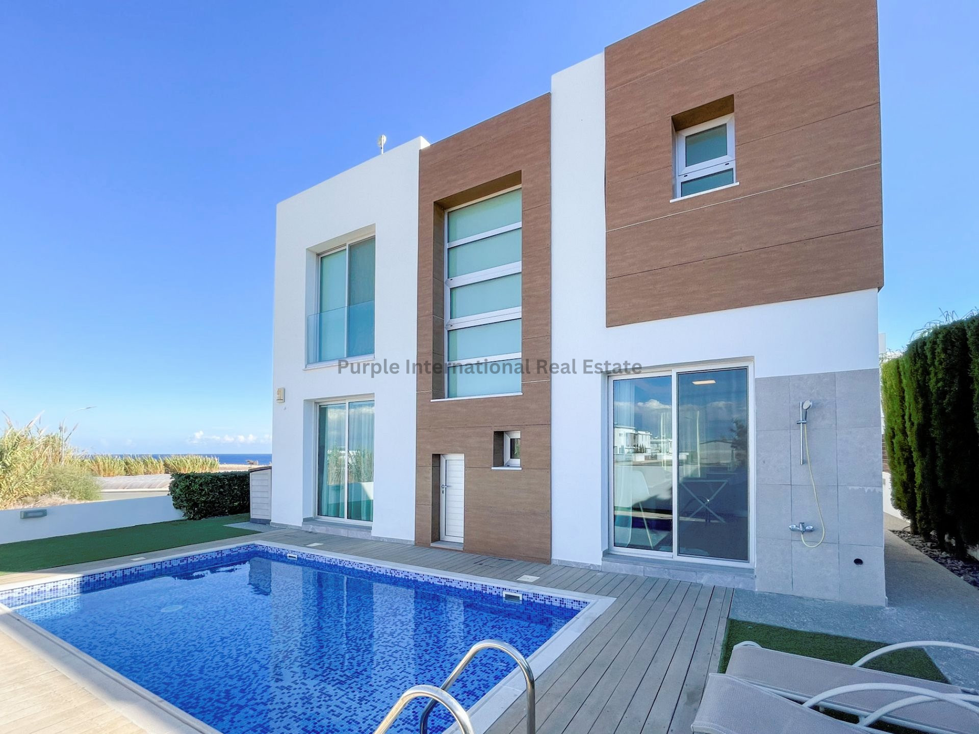 House in Paralimni - view 1