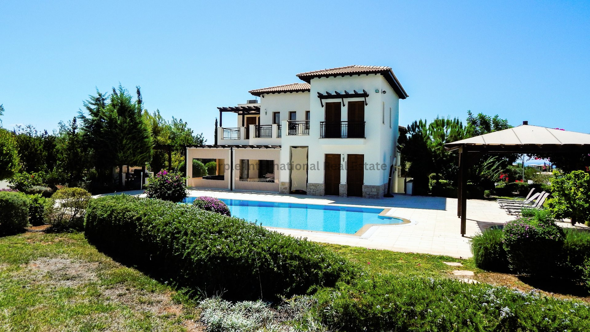 House in Kouklia - view 1