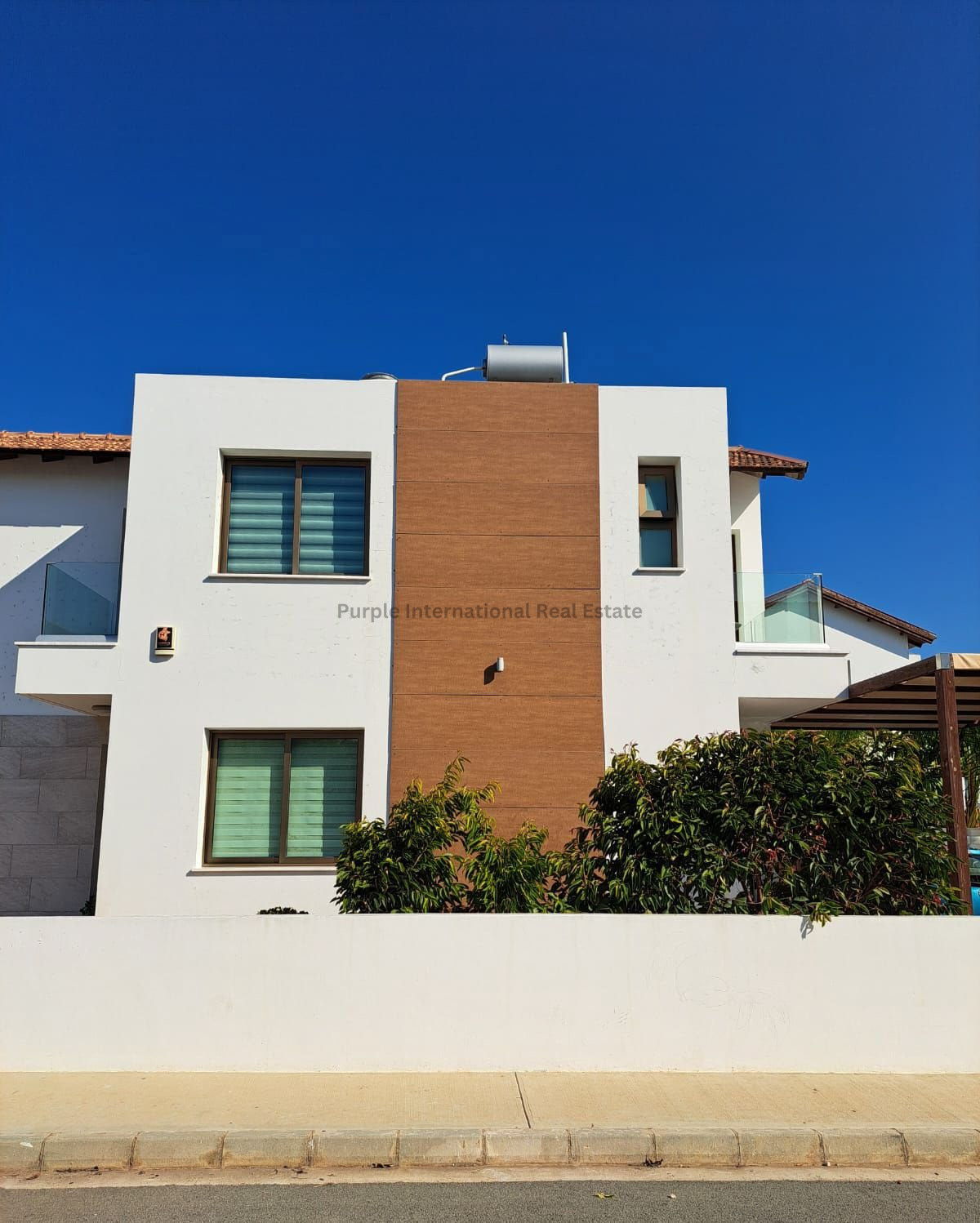 House in Paralimni - view 1