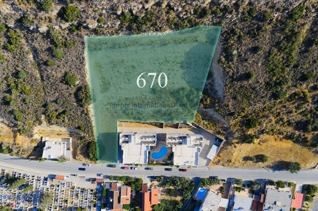 House in Saint Paraskevi - view 1