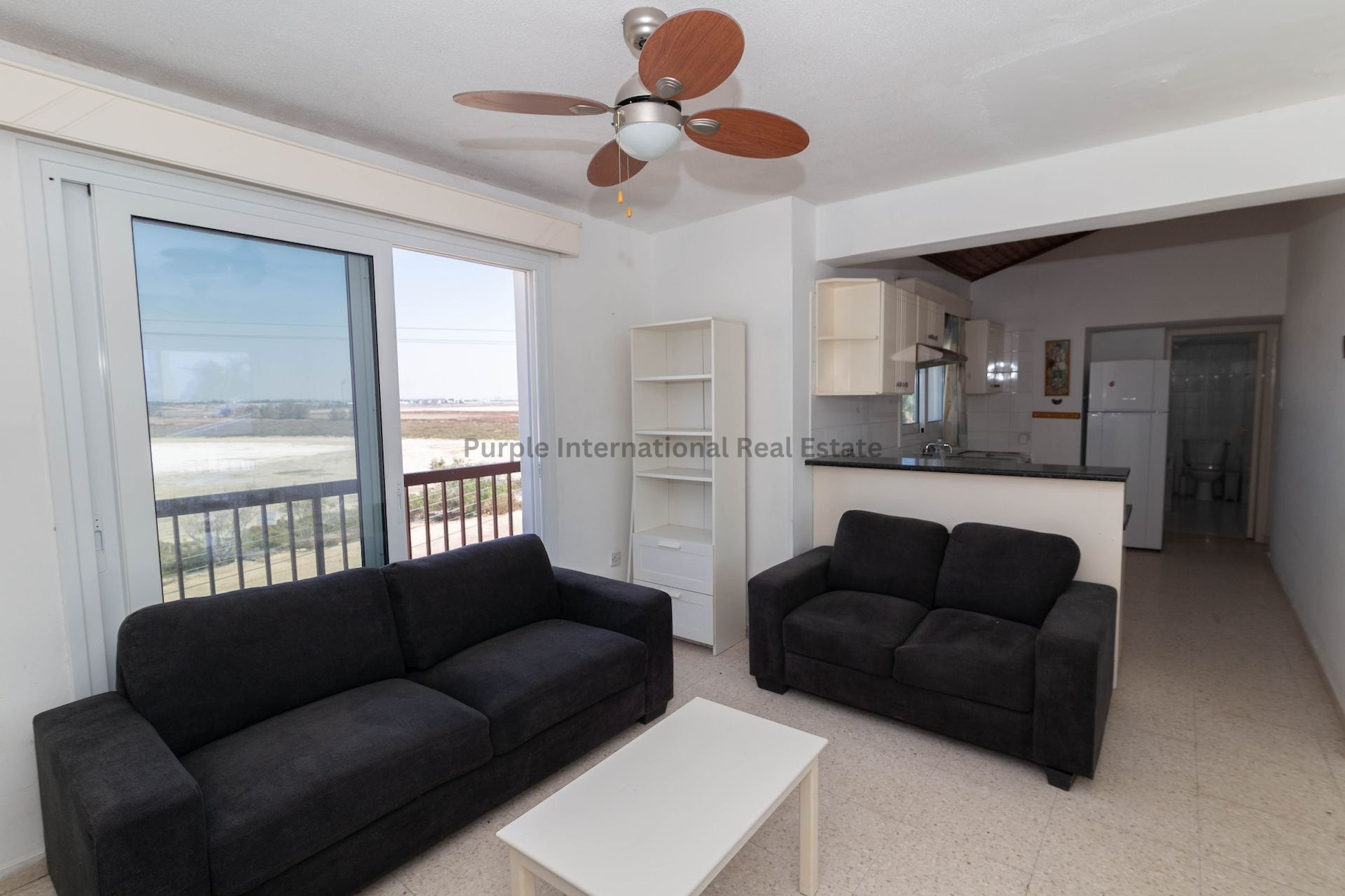 Apartment in Meneou - view 1