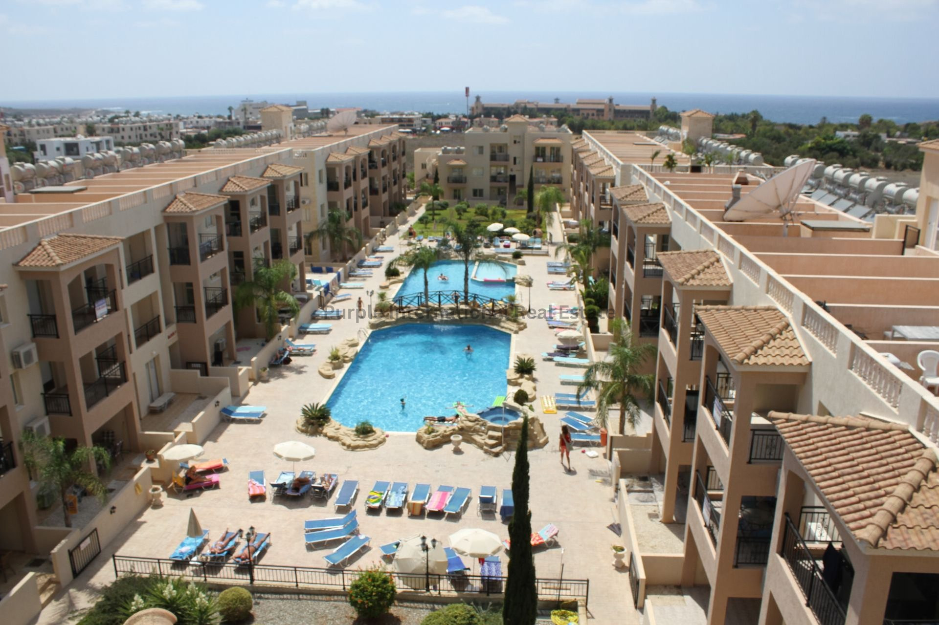 Apartment in Chlorakas - view 1