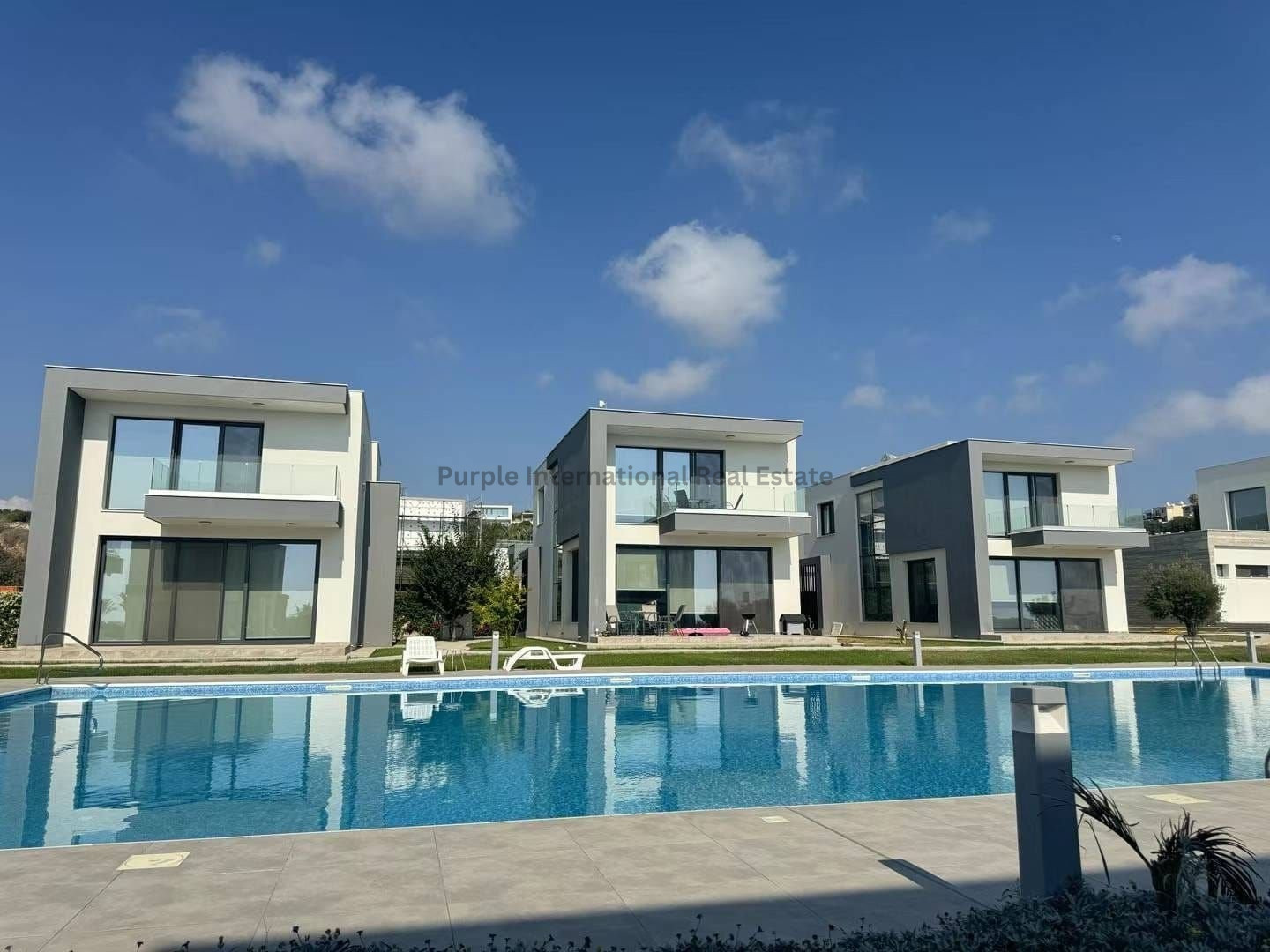 House in Chlorakas - view 1