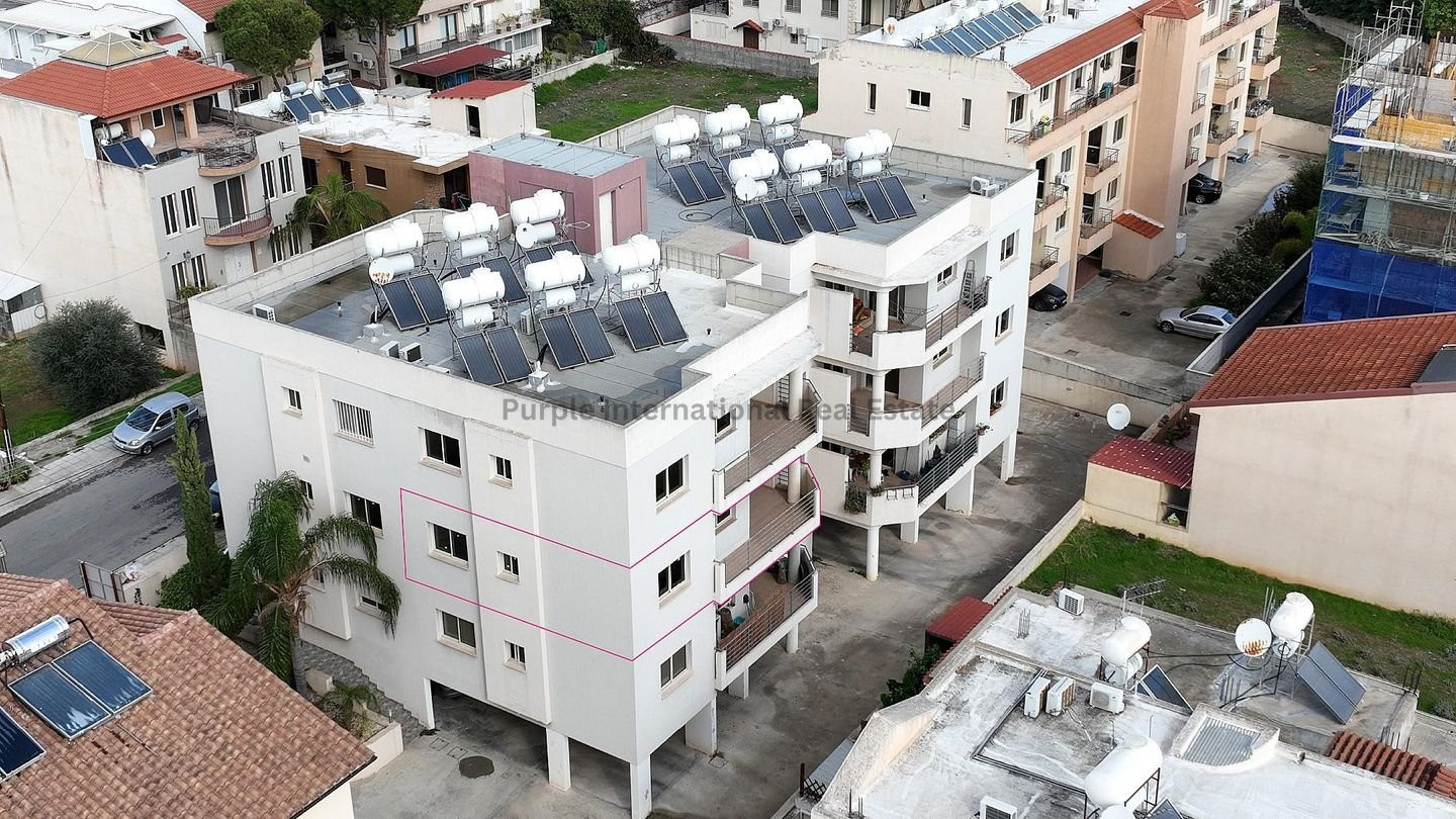 Apartment in Zakaki - view 1