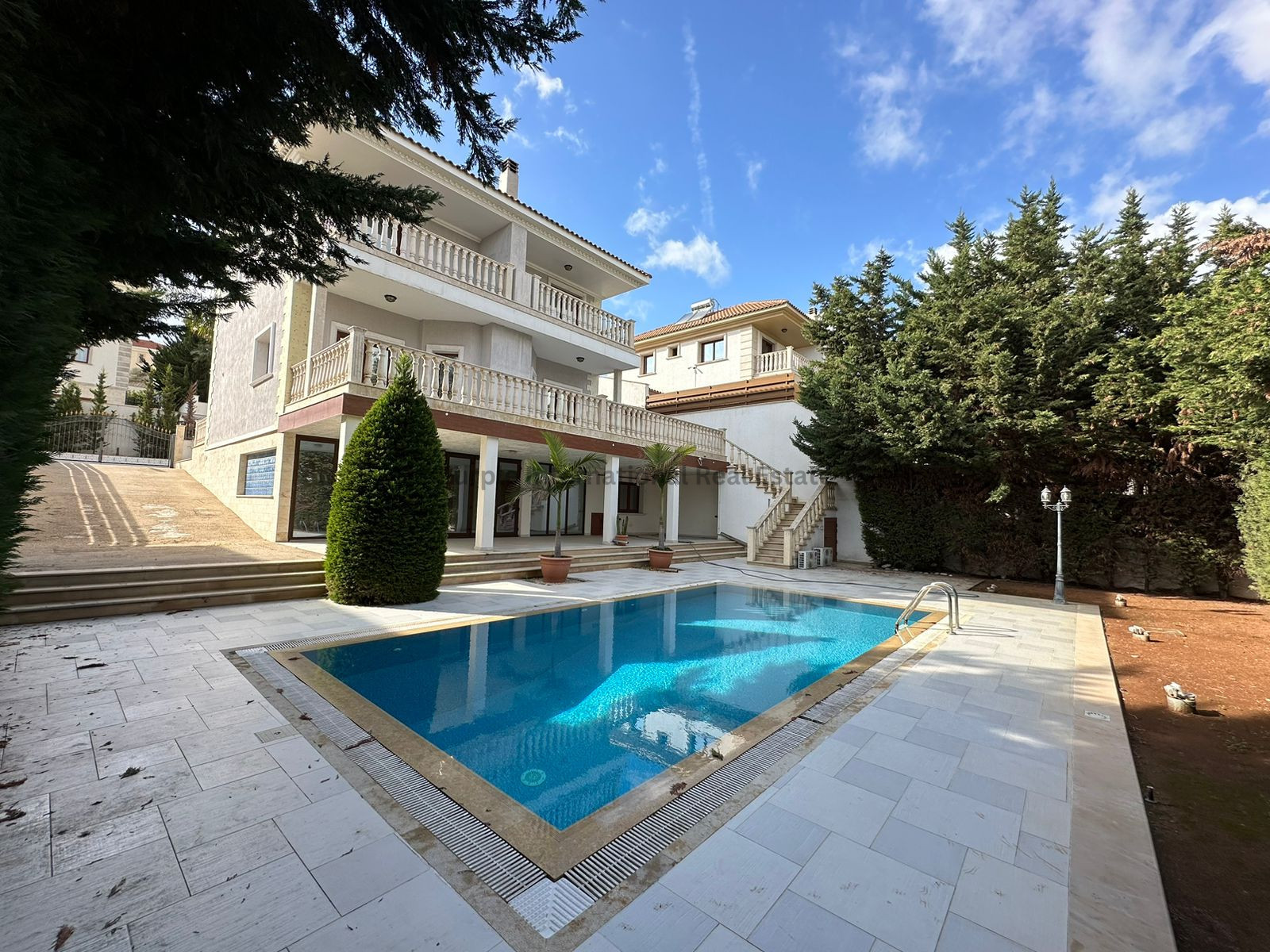 House in Mouttagiaka - view 1