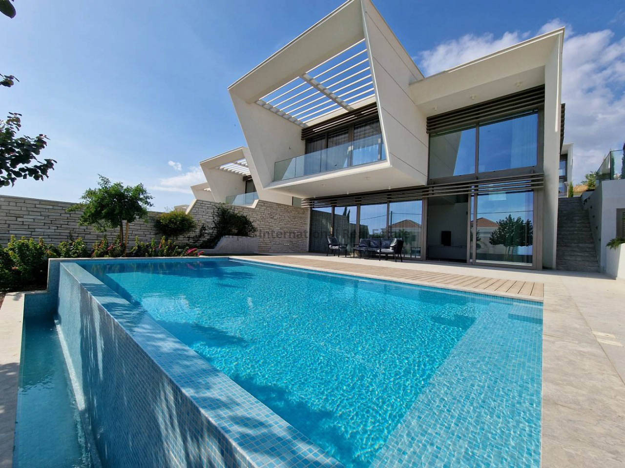 House in Mouttagiaka - view 1