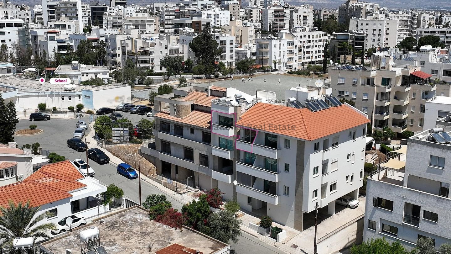 Apartment in Agios Dimitrios - view 1