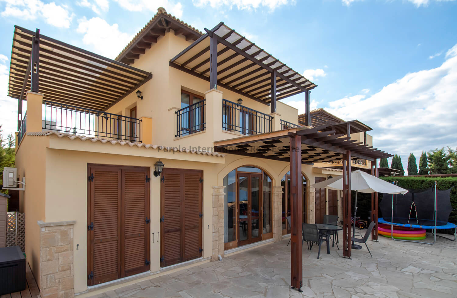 Apartment in Kouklia - view 1
