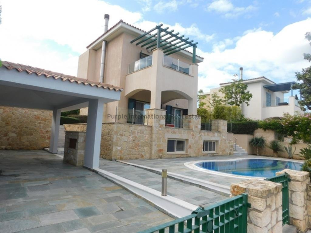 House in Neo Chorio - view 1