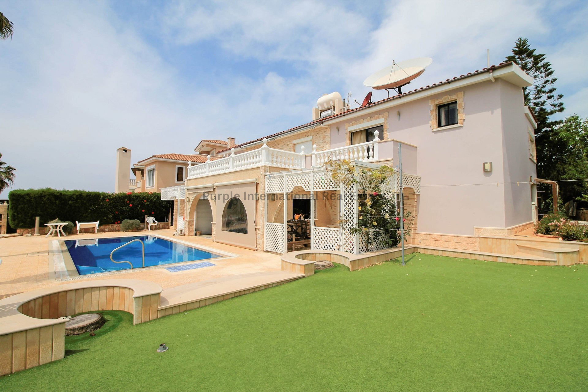 House in Pegeia - view 1