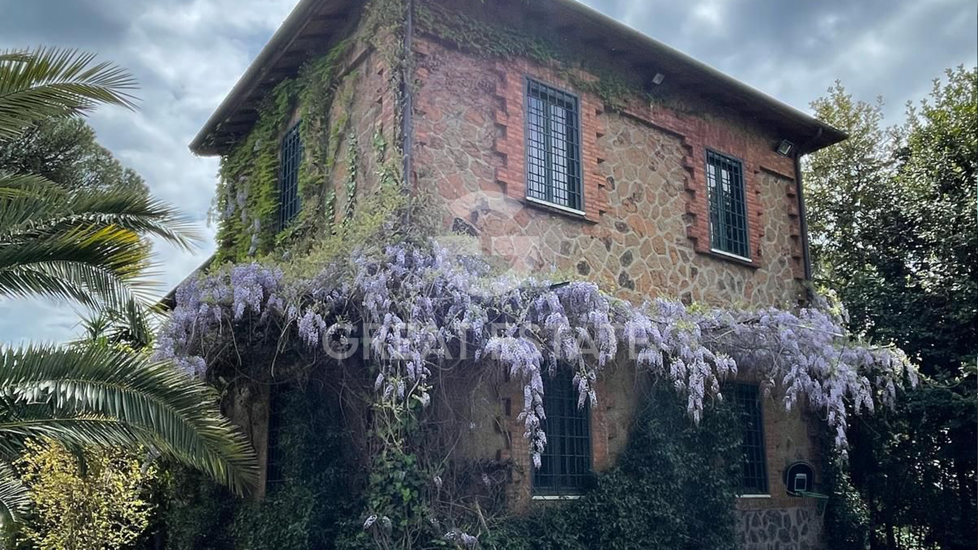 House in Fioranello - view 1
