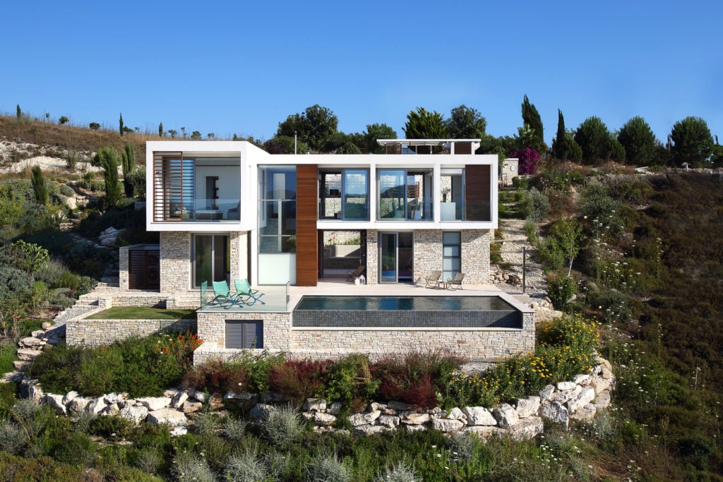 Villa in Tsada - view 1