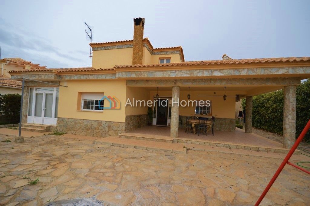 Villa in Almeria - view 1
