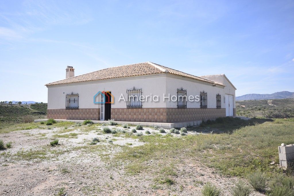 Villa in Almeria - view 1
