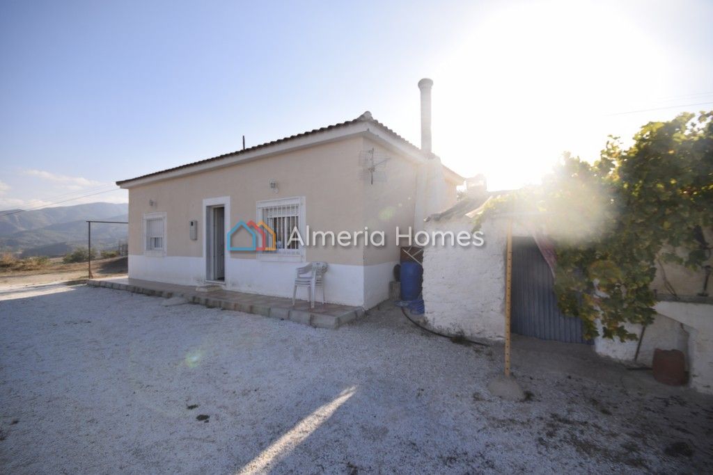 Villa in Almeria - view 1