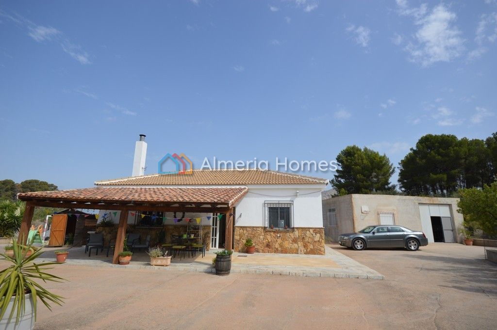 Villa in Almeria - view 1