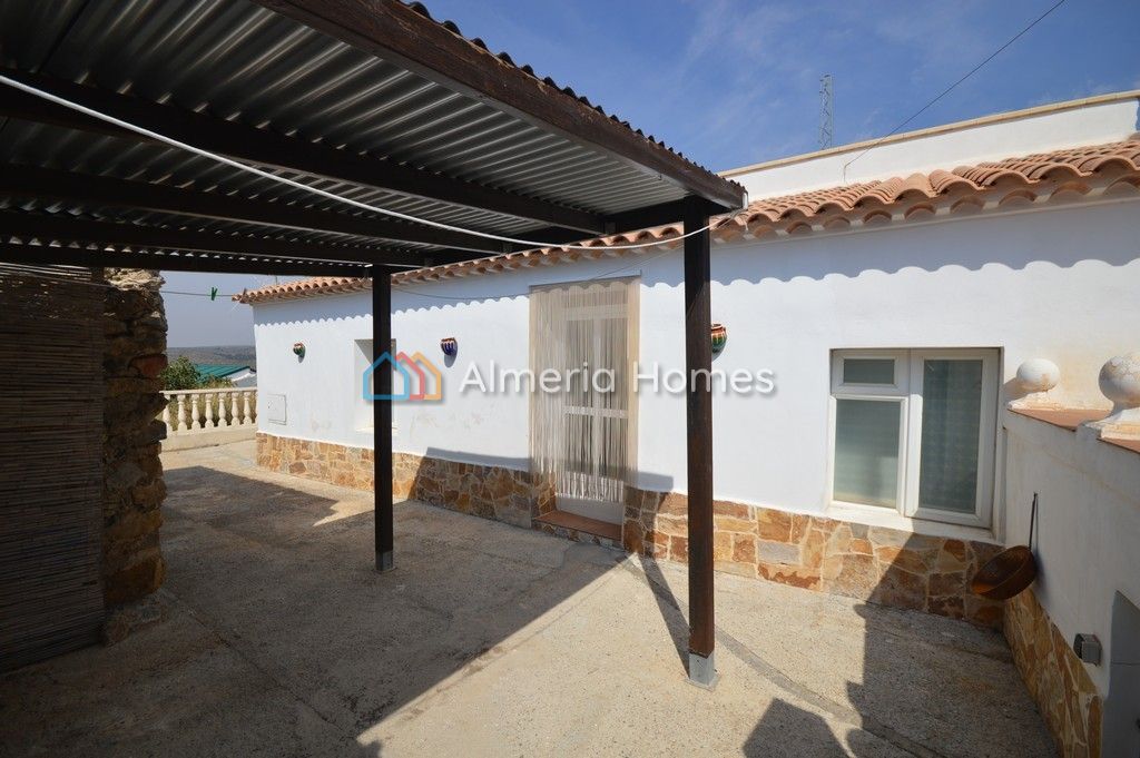 House in El Soriano - view 1