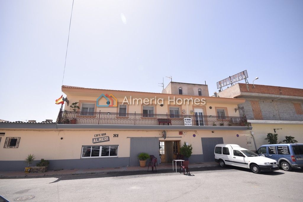 House in Almeria - view 1