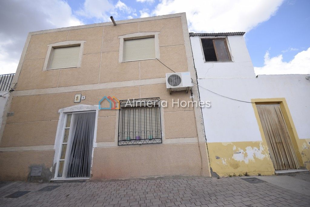 House in Almeria - view 1