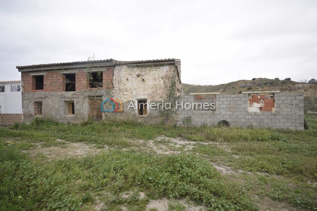 House in Arboleas - view 1