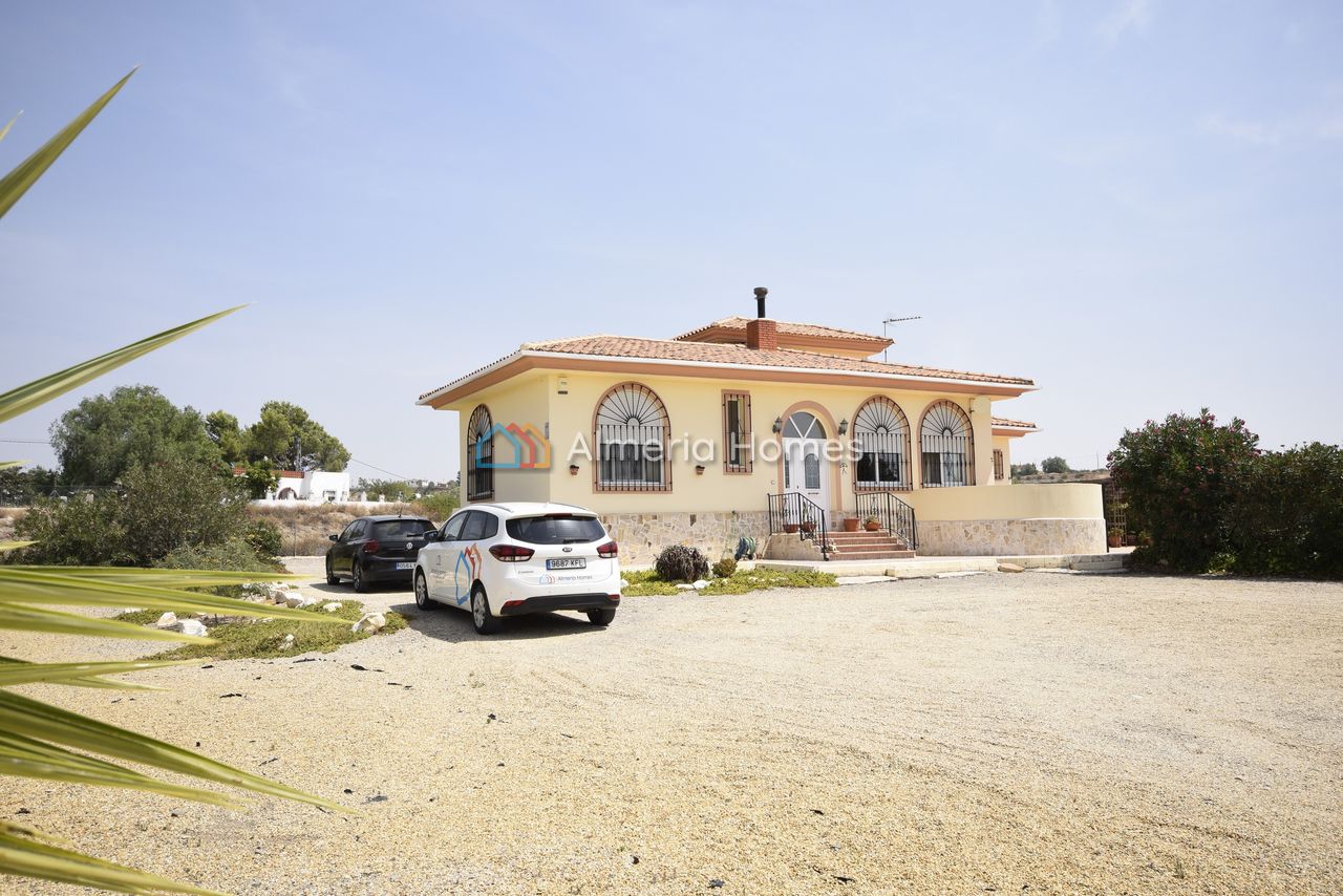Villa in Almeria - view 1