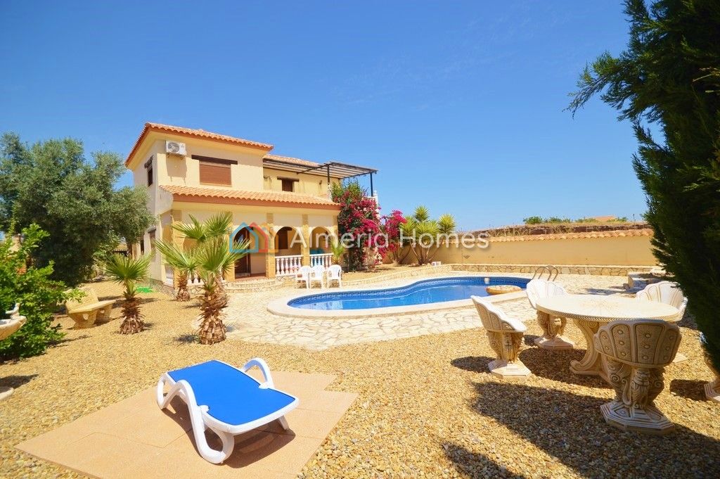 Villa in Almeria - view 1