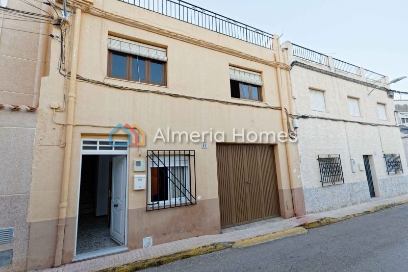 Apartment in Iturrate - view 1