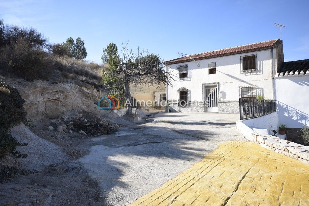 House in Almeria - view 1