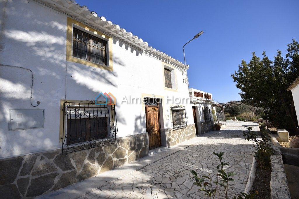 House in Almeria - view 1