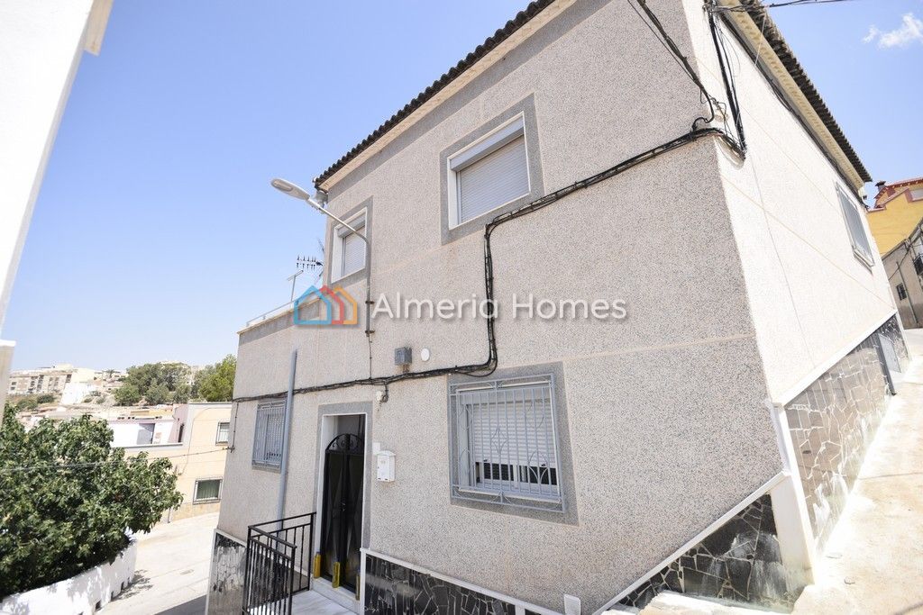 House in Almeria - view 1