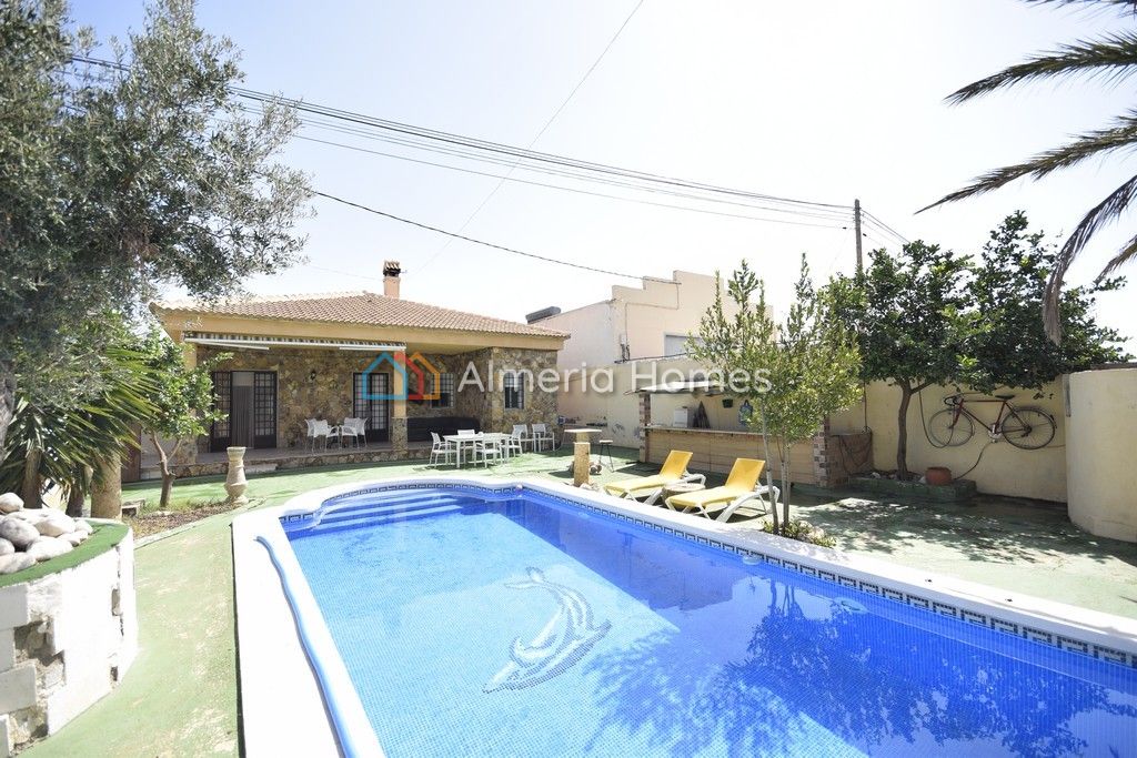 Villa in Almeria - view 1