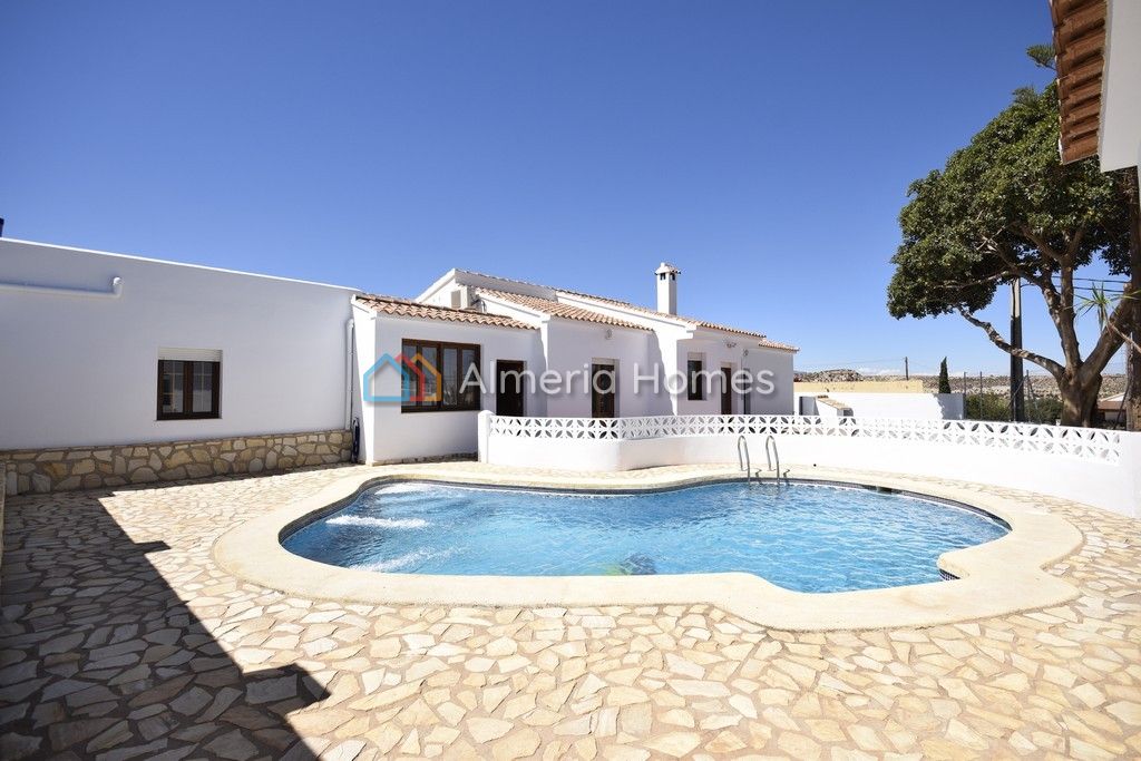 Villa in Almeria - view 1