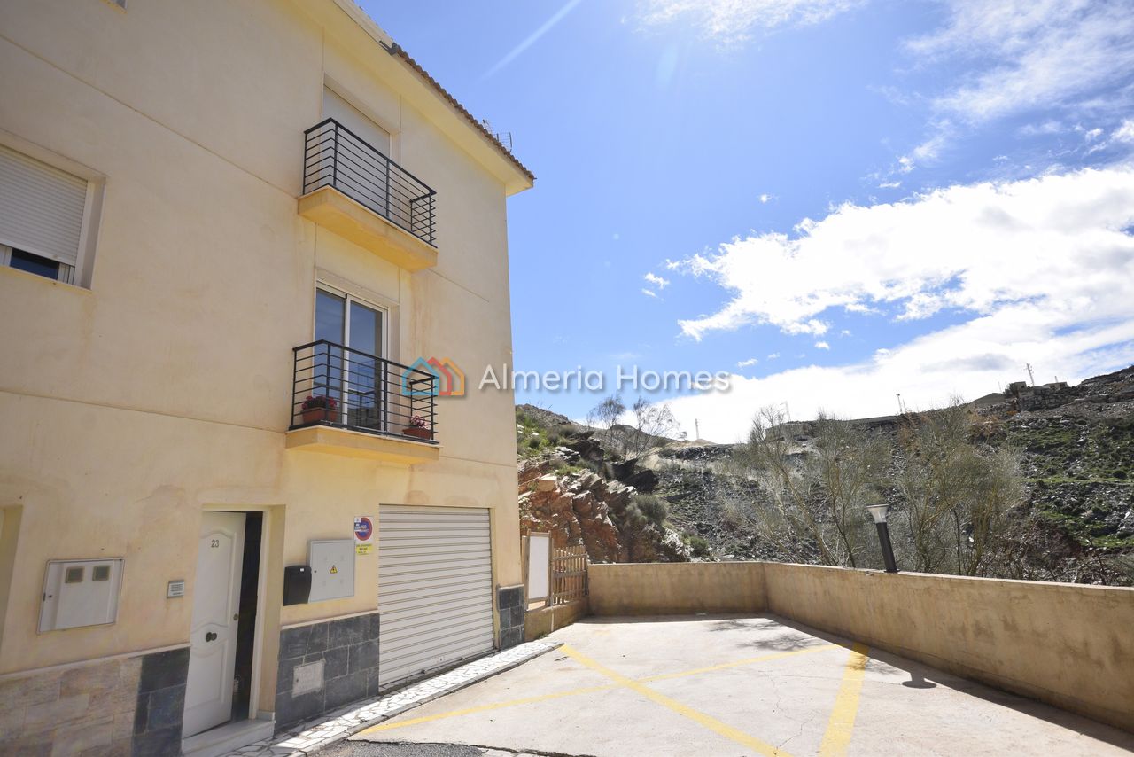 Apartment in Almeria - view 1