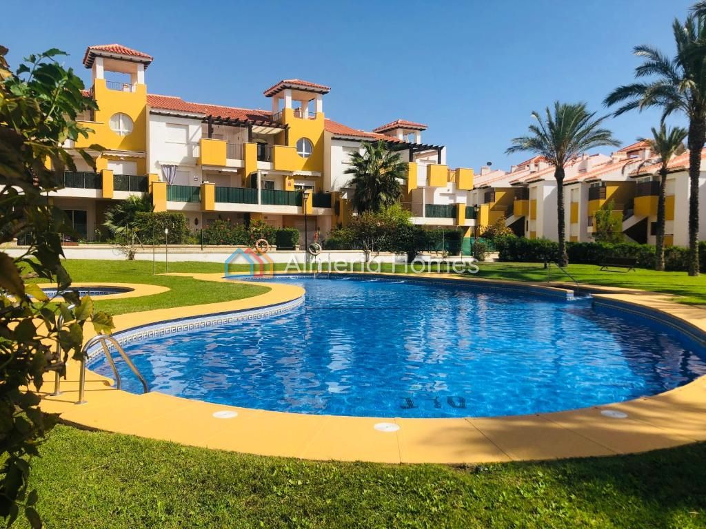 Apartment in Almeria - view 1