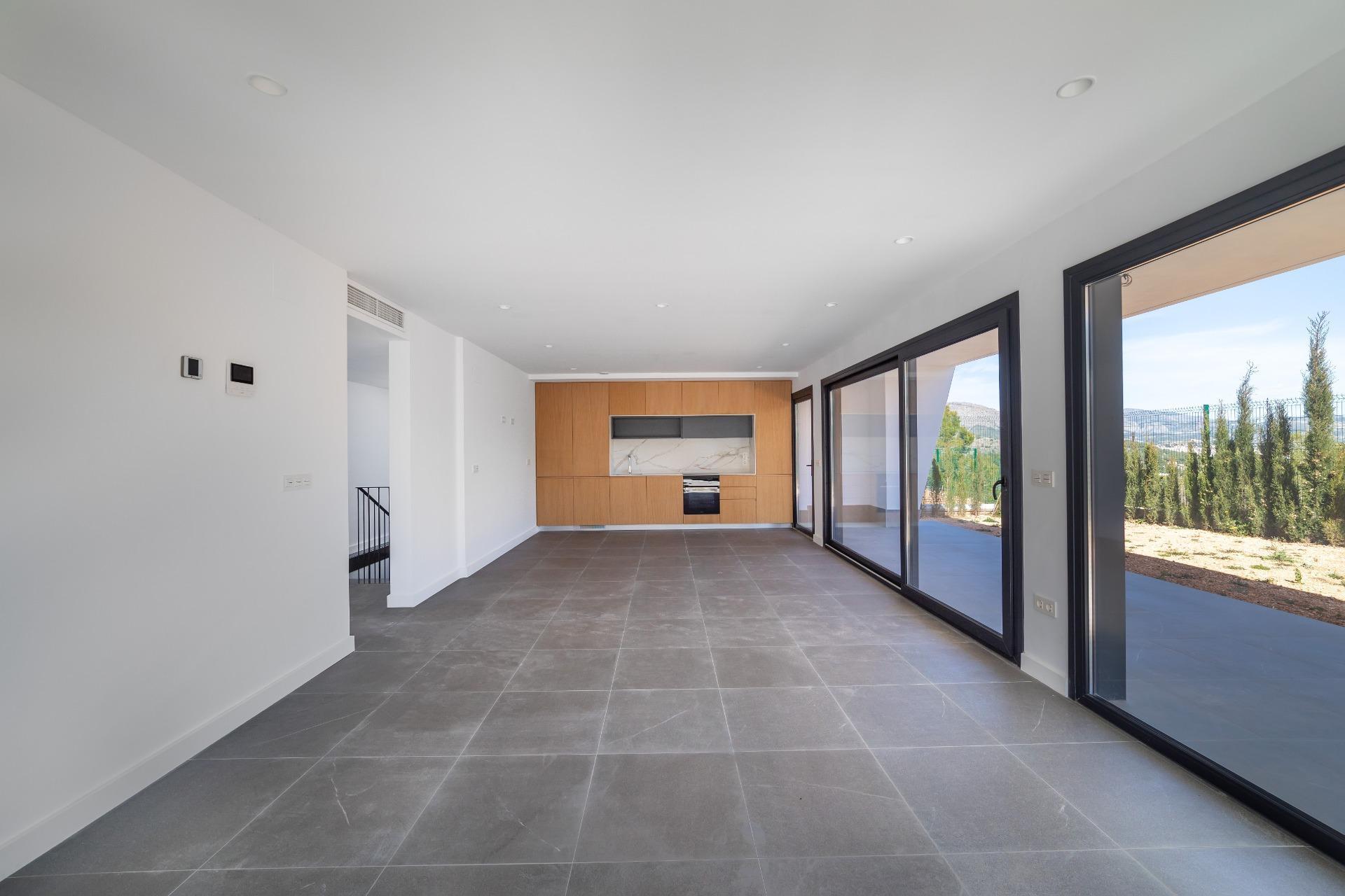 Villa in Polop - view 1