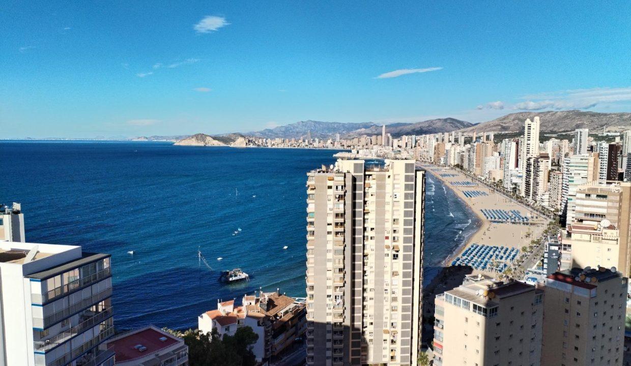 Apartment in Benidorm - view 1