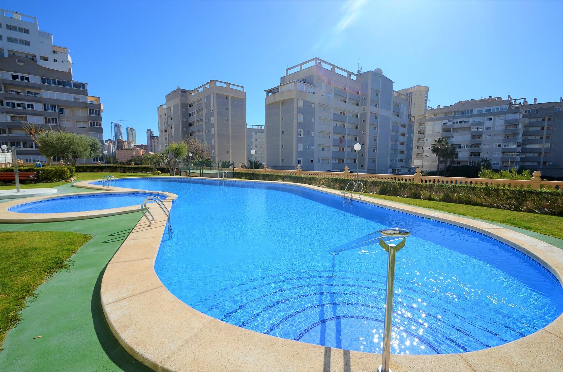 Apartment in Villajoyosa - view 1