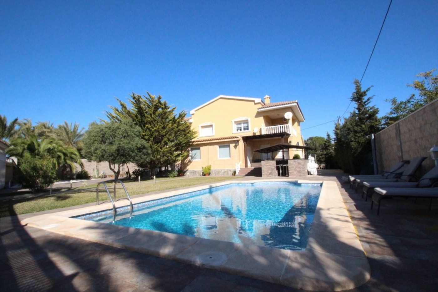 House in Playas de Orihuela - view 1