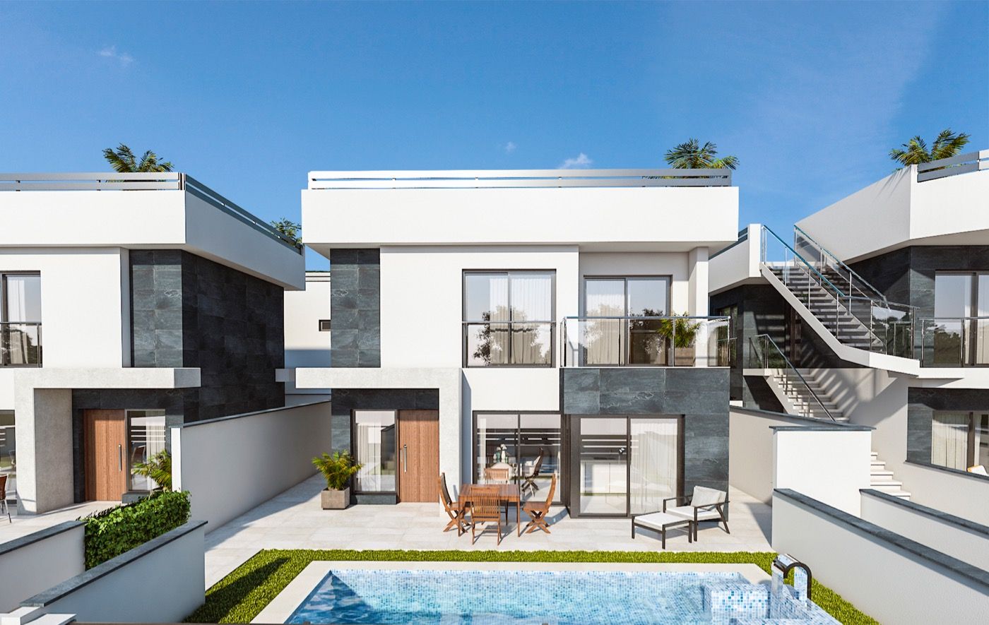 Villa in Los Alcazares - view 1